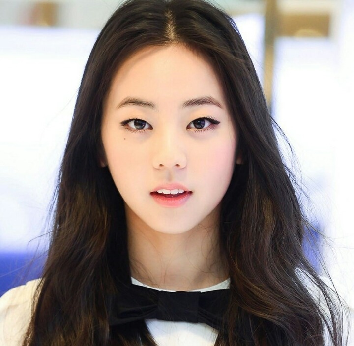 아치형 눈썹을 가진 연예인들 | 인스티즈