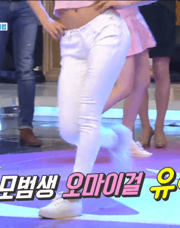 오마이걸 유아의 배꼽노출 ㅜㅑ.gif | 인스티즈