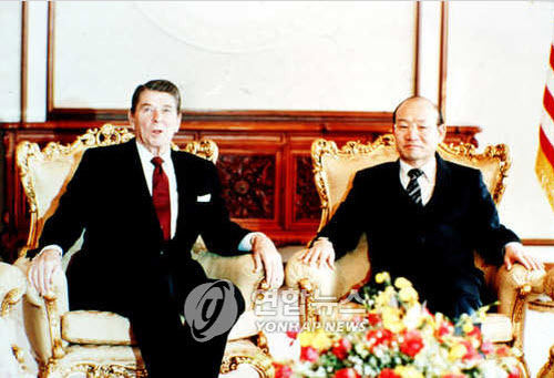 전두환과 로널드 레이건 미국 대통령 | 인스티즈