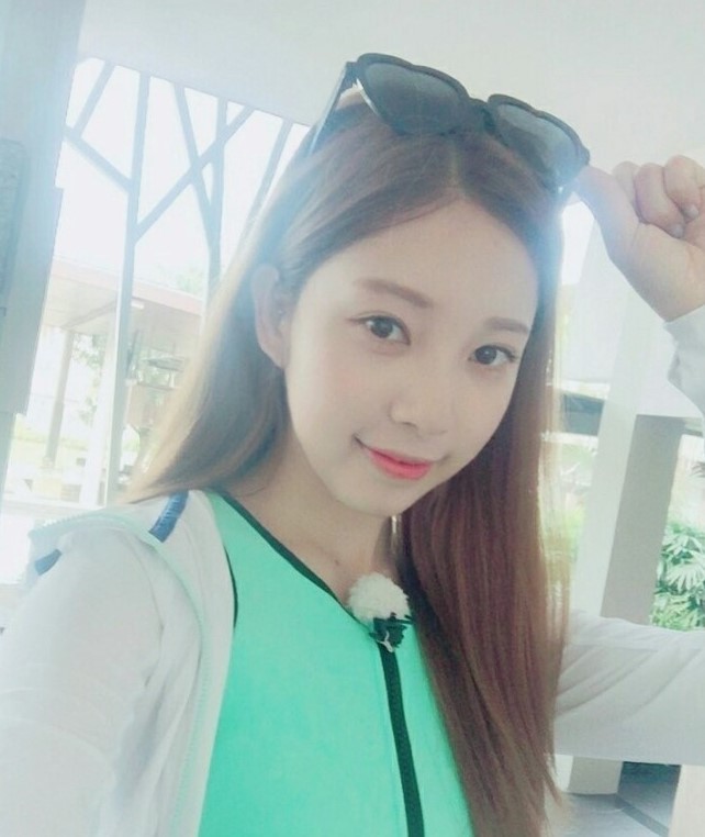 지하철에서 C.I.V.A 빛채경 | 인스티즈