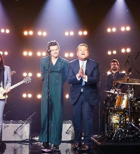 덩케르크 보고 치였는데 스크린 내리다보면 3초 탈덕 가능해지는 사람 | 인스티즈