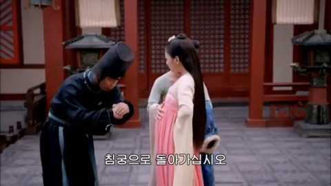 [캡쳐] 착하고 예쁜애들 다 죽는데 못되고 예쁜애들도 다 죽는 무미랑전기 (4) | 인스티즈