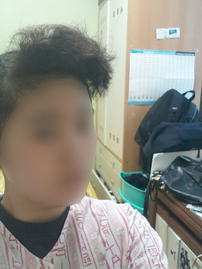 여고생의 집에서 하는 앞머리파마 | 인스티즈