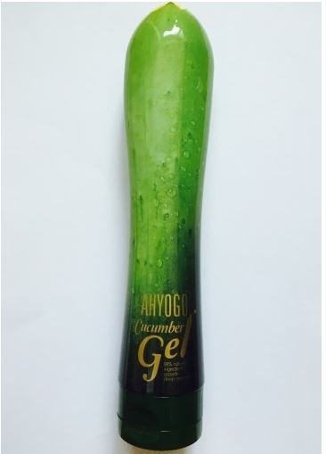 오이 모양의 수딩젤과 바나나 모양의 클렌징폼 | 인스티즈