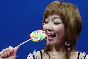 전형적인 중고딩때 일진 무리중에 꼭 있는 애들 (무릎꿇고들어오시긔) | 인스티즈