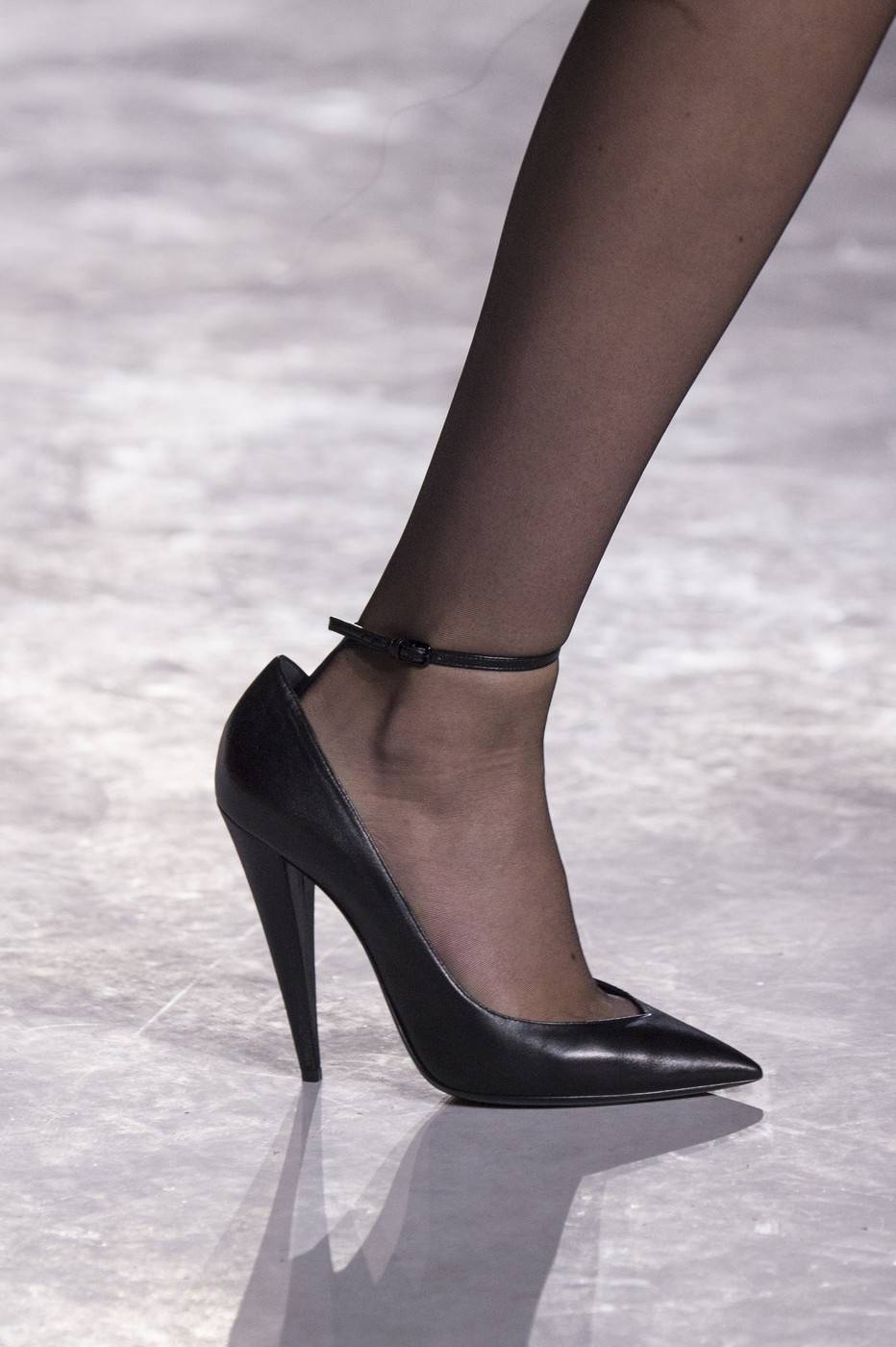 생로랑 2018년 신상 구두 | 인스티즈