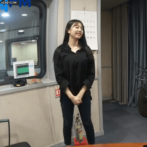 프듀때 헤어 스타일로 돌아온 김소혜.gif | 인스티즈