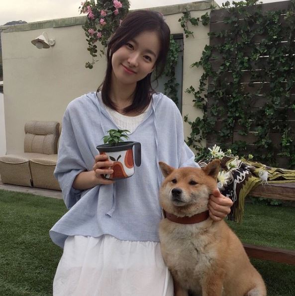 22세 9급 공무원녀 | 인스티즈