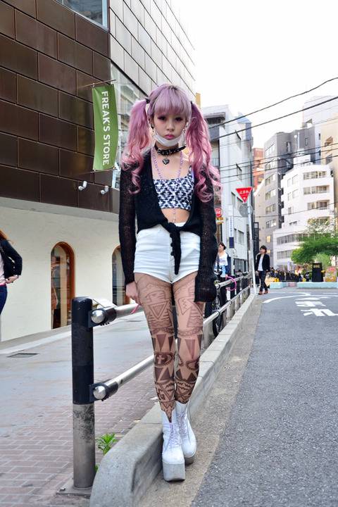 일본에서 타투 스타킹을 유행시킨 장본인 | 인스티즈