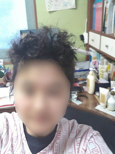 여고생의 집에서 하는 앞머리파마 | 인스티즈