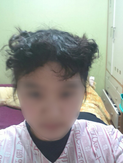 여고생의 집에서 하는 앞머리파마 | 인스티즈