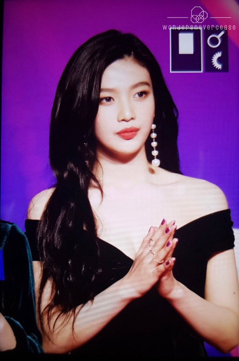 MAMA에서도 핫한 레드벨벳 조이 .jpgif | 인스티즈