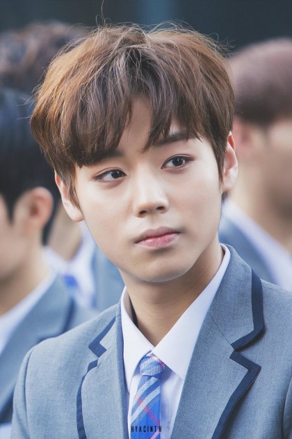 얼굴천재라고 불리우는 남자 아이돌 4대장.jpg | 인스티즈