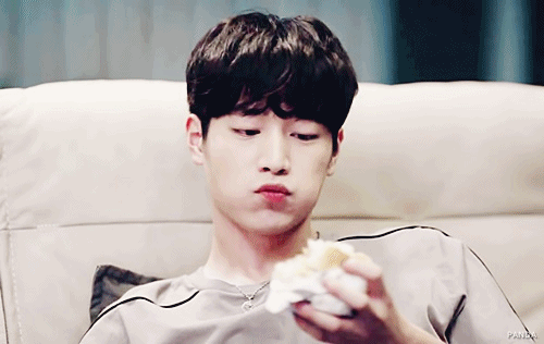 나 술 사줄 남자 짤에 배우사진을 넣어보았다 (feat. 형 X 시12) | 인스티즈