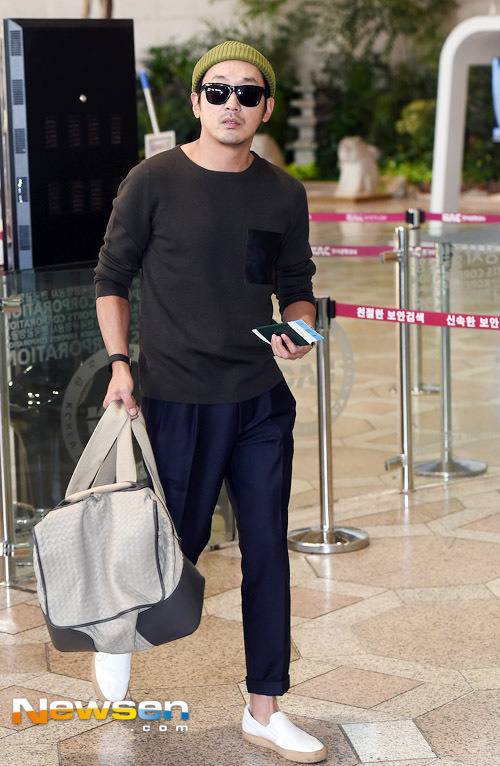 키 184cm에 몸무게 80kg정도 나간다는 하정우 몸매 | 인스티즈