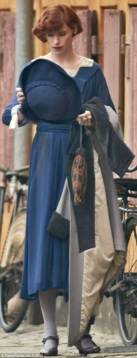 에디 레드메인 여장.jpg | 인스티즈