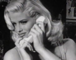 [안나니콜스미스] 게스(청바지 종이가방에 그려진 인물)하면 맨먼저 떠오르는 플레이보이 모델 | 인스티즈