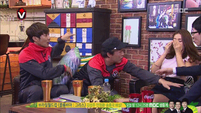 1대맞는 손예진.gif | 인스티즈