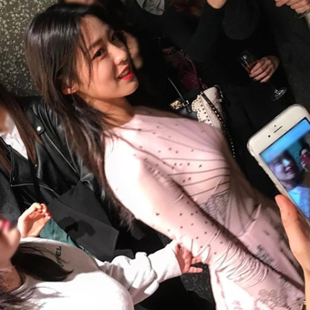 설현이 무보정 몸매.jpgif | 인스티즈