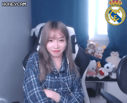 [트위치] 애국가도 잘 못부르는 서나랑님 ㅋㅋ | 인스티즈