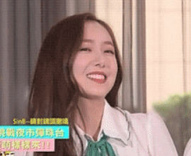 예린이의 비지니스를 바라보는 신비.gif | 인스티즈
