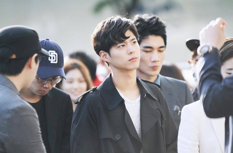 요즘 남자연예인들이 많이 하는 머리.jpg | 인스티즈