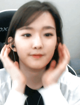 캠이 실물을 못따라온다는 외모 원탑 스트리머 ㄷㄷ | 인스티즈