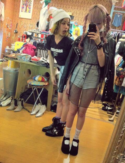 일본에서 타투 스타킹을 유행시킨 장본인 | 인스티즈