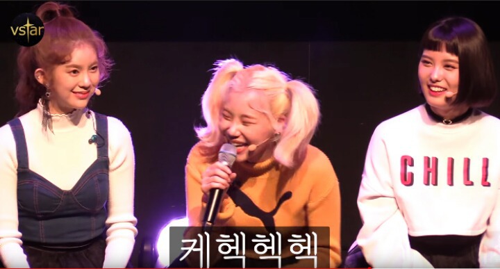 외모질문에 대한 모모랜드 주이의 답변.jpg | 인스티즈