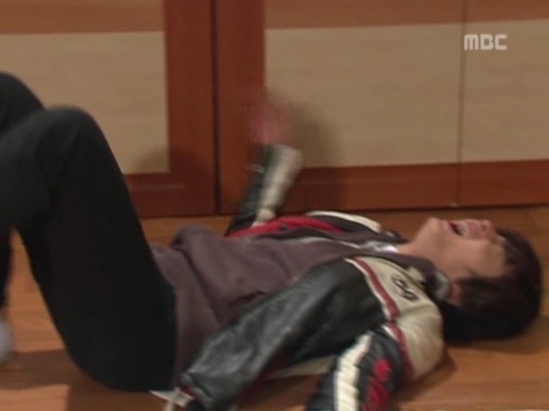 [거침없이하이킥] 무식한 윤호 레전드 ㅋㅋㅋㅋㅋ(feat.클라라).jpg | 인스티즈