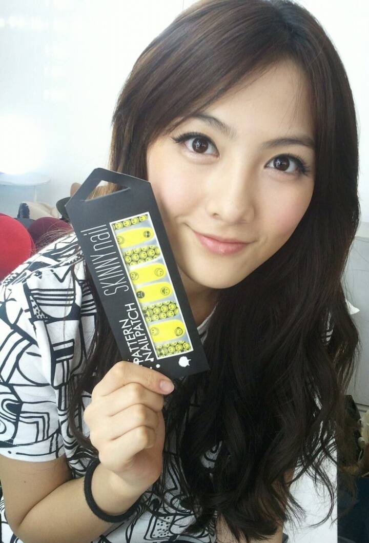 아치형 눈썹을 가진 연예인들 | 인스티즈