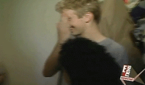 [안나니콜스미스] 게스(청바지 종이가방에 그려진 인물)하면 맨먼저 떠오르는 플레이보이 모델 | 인스티즈