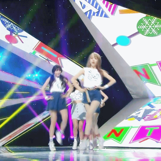 오늘자 쉼표머리한 은서.gif | 인스티즈