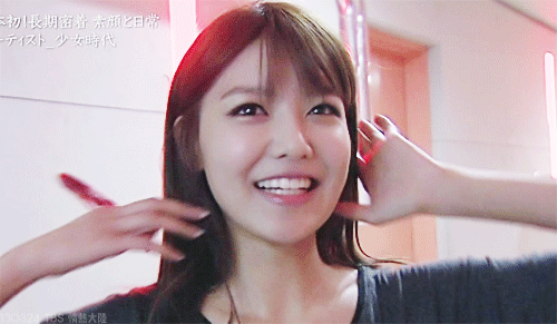 남자들이 좋아하는 여자의 행위.gif | 인스티즈