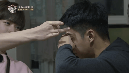 방송 중에 욕할 뻔한 이승기.gif | 인스티즈