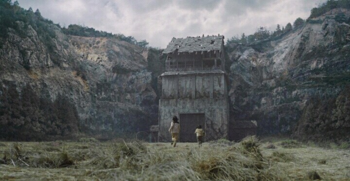 포스터를 좀 잘못 뽑았다고 생각하는 영화들 3편.jpg | 인스티즈