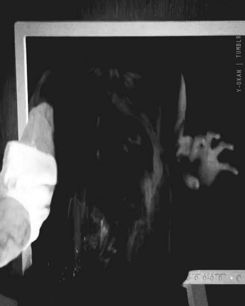 일본 특유의 기괴함과 기분나쁜 무서움.jpgif (분명히 주의 줬음) | 인스티즈