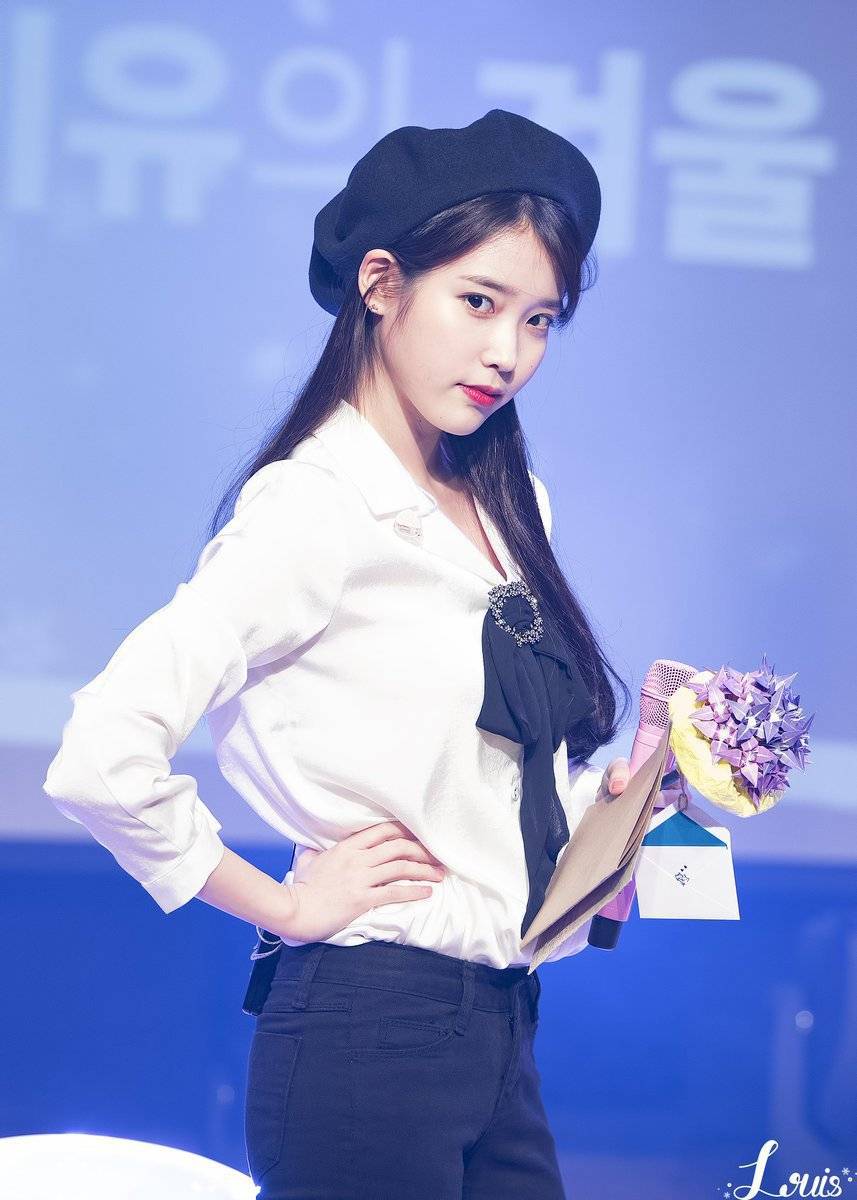 긴머리가 잘어울리는 아이유.jpgif | 인스티즈