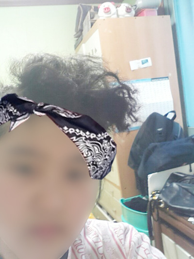 여고생의 집에서 하는 앞머리파마 | 인스티즈