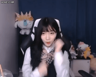 [트위치] 애국가도 잘 못부르는 서나랑님 ㅋㅋ | 인스티즈