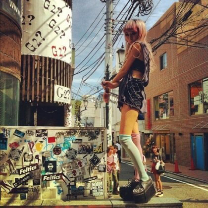 일본에서 타투 스타킹을 유행시킨 장본인 | 인스티즈