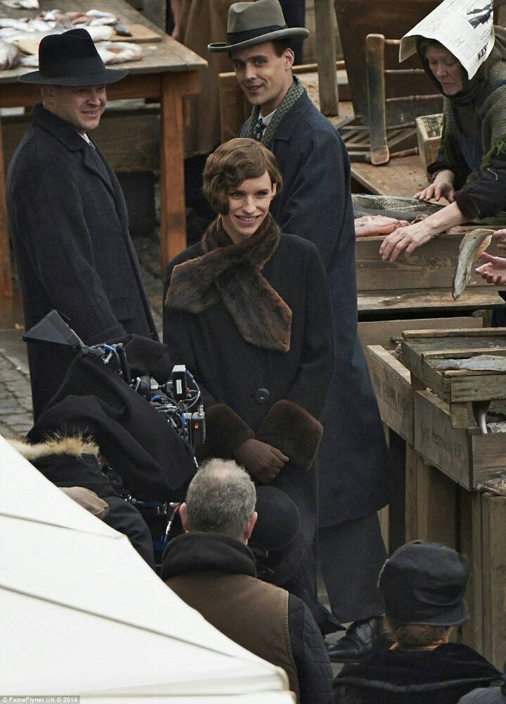 에디 레드메인 여장.jpg | 인스티즈