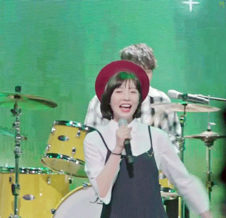 레드벨벳 조이.gif | 인스티즈