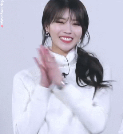 [움짤] 러블리즈 개띠 서지수와 이미주 | 인스티즈