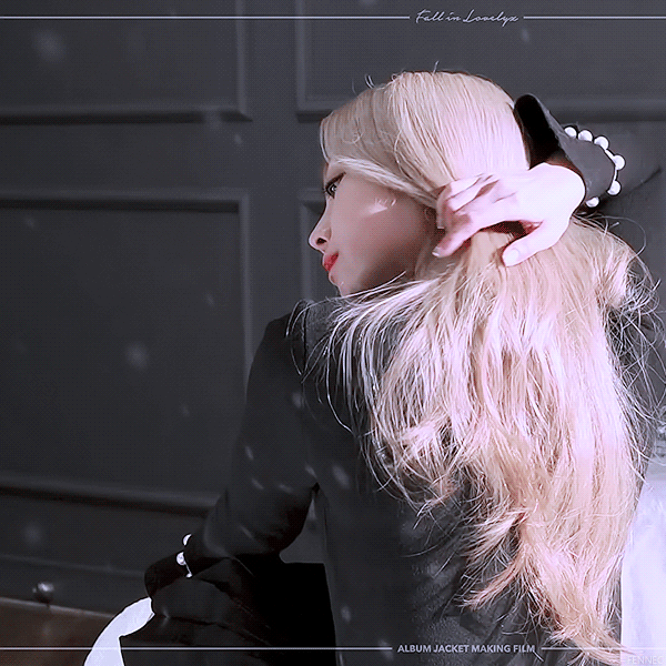 [러블리즈] 목구멍이 부은 기분이 들어서 지수 | 인스티즈