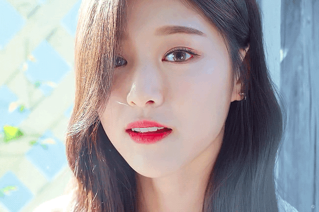 이달의 소녀 현진 | 인스티즈