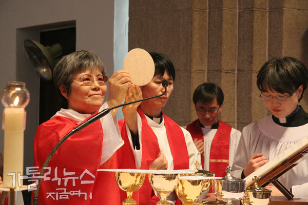 우리나라에 여성 사제(신부)가 존재하는 곳 | 인스티즈
