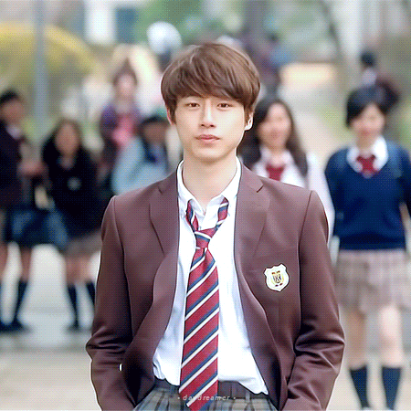 켄타로와 켄타로로 만들어 본 뻔한 청춘 첫사랑 학원물 시나리오 - 하 | 인스티즈