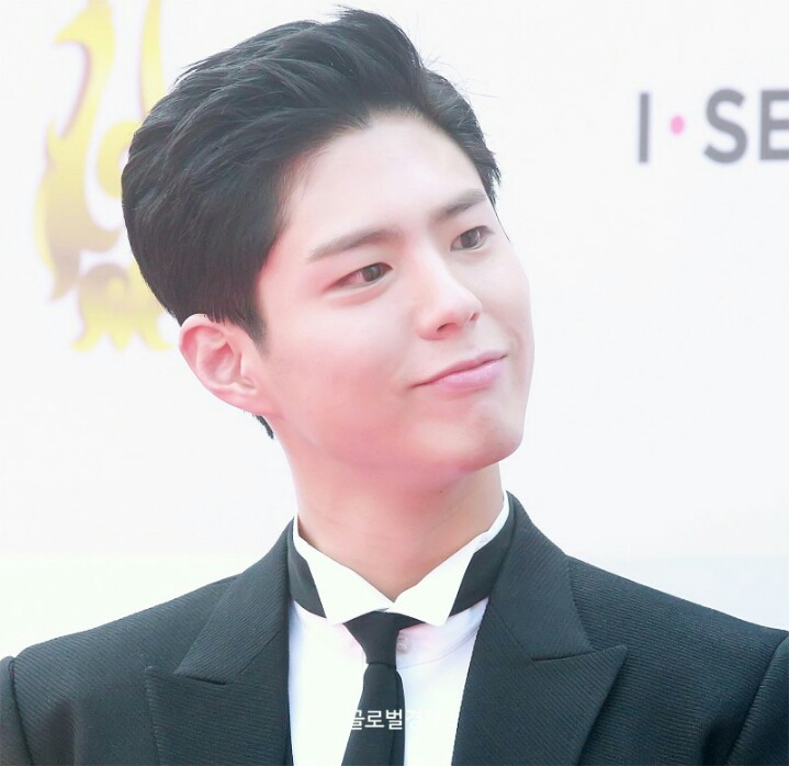 박보검 쓰리피스 수트 코디 수준.JPG | 인스티즈