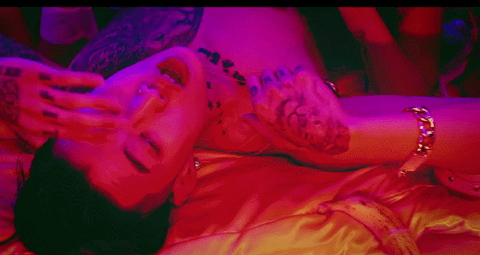 I be like hold up wait a minute boy 어딜 가 너무 쳐다봐서 미안해 | 인스티즈